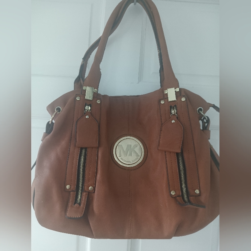 Michael Kors shoulder purse